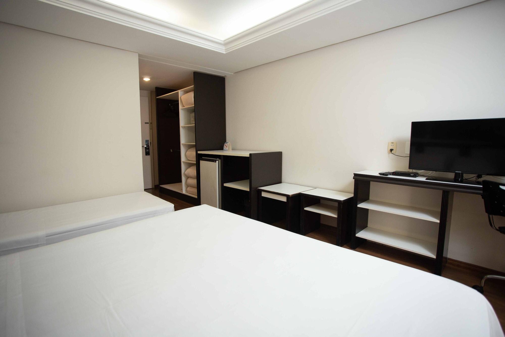 Master Grande Hotel - Proximo Ao Palacio Do Governo بورتو أليغري المظهر الخارجي الصورة